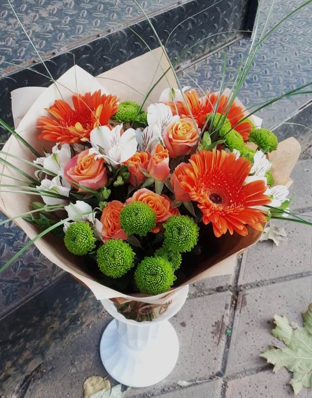Букет цветов из: Герберы, Хризантемы, Альстромерии и Розы в Очере