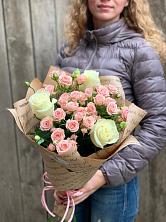 Букет цветов из:  Розы в Очере