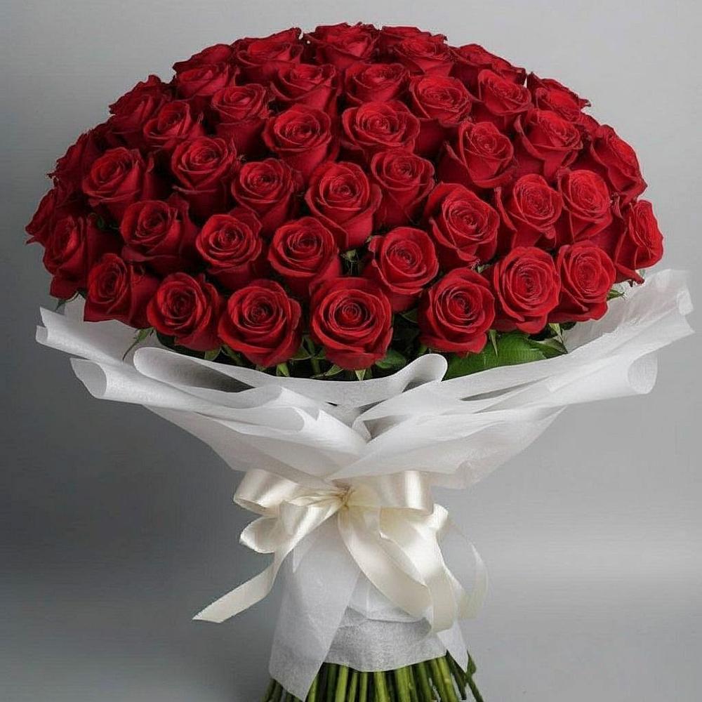 Букет 101 Красная роза Блэк Мэджик в Очере