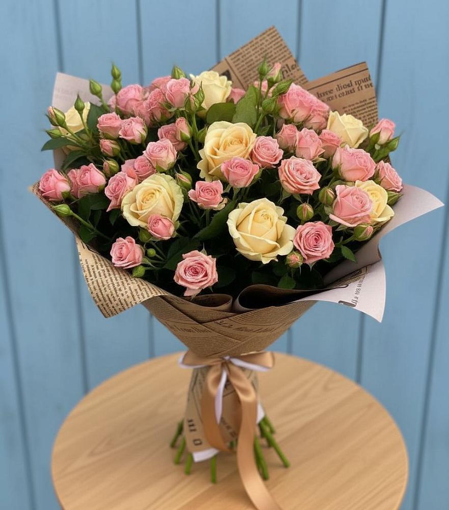 Букет цветов из: Розы в Очере