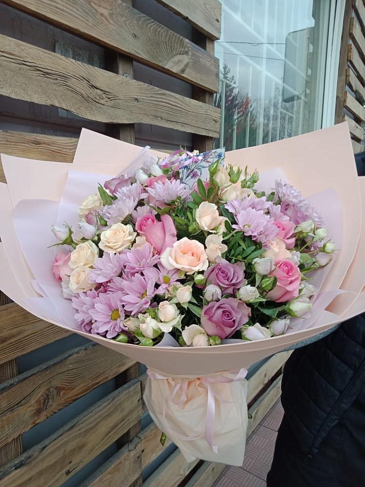 Букет цветов из: Розы и Хризантемы в Очере