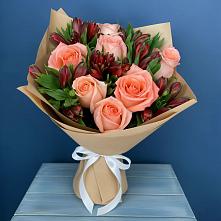 Букет цветов из:  Розы и Альстромерии в Очере