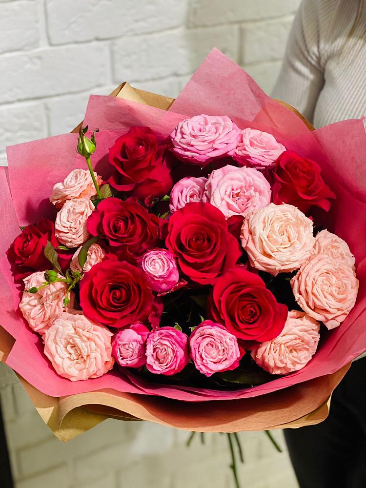 Букет цветов из: Розы в Очере