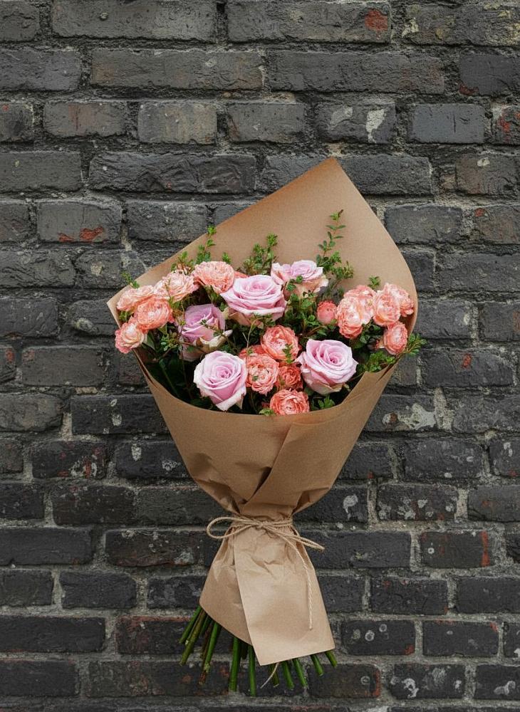 Букет цветов из: Розы в Очере