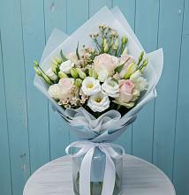 Букет цветов из:  Розы и Лизиантусы #REPLACE_PRED# Очере
