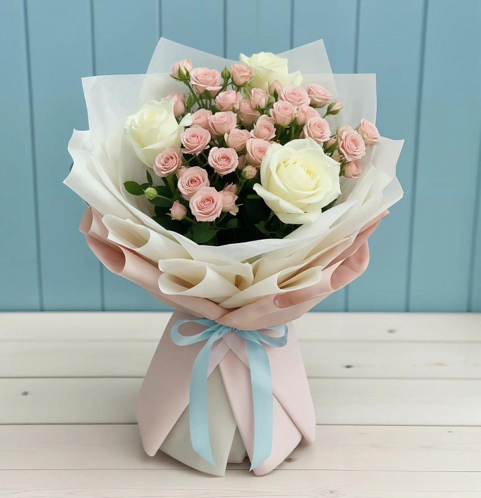 Букет цветов из: Розы в Очере