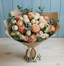 Букет цветов из:  Альстромерии и Розы в Очере